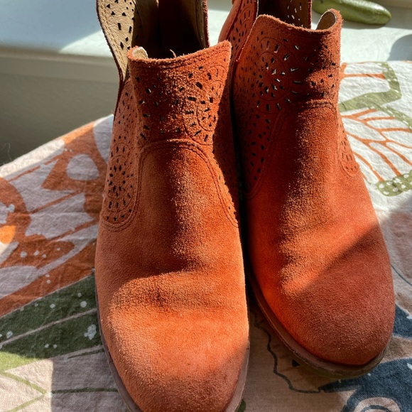 Soft boots orange suede - Picture 8 of 11